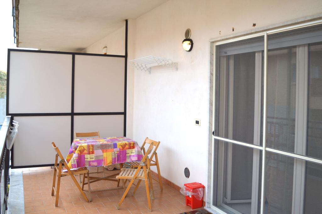 Appartamento Vallone Petrara Reggio di Calabria Luaran gambar